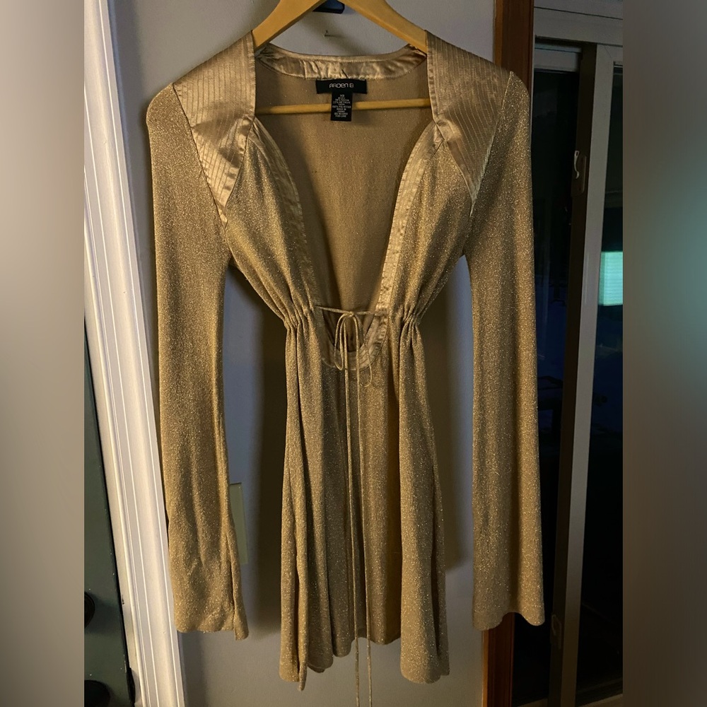 Arden B gold top
